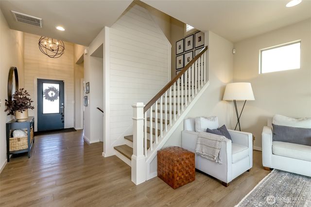 3160 84th Court E, Edgewood, WA 98371