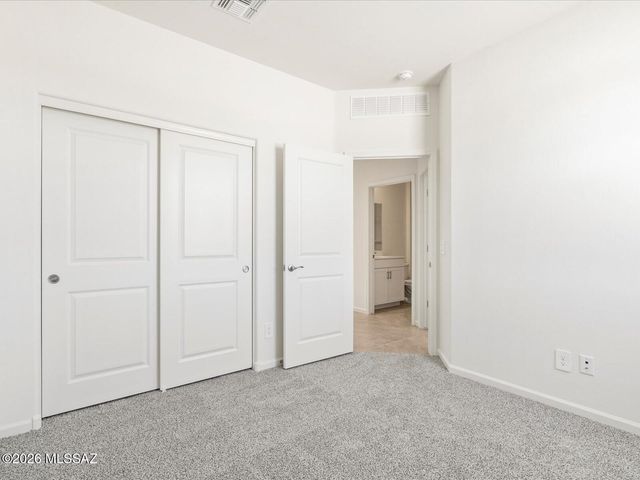 5196 W Bowen House Road, Tucson, AZ 85757
