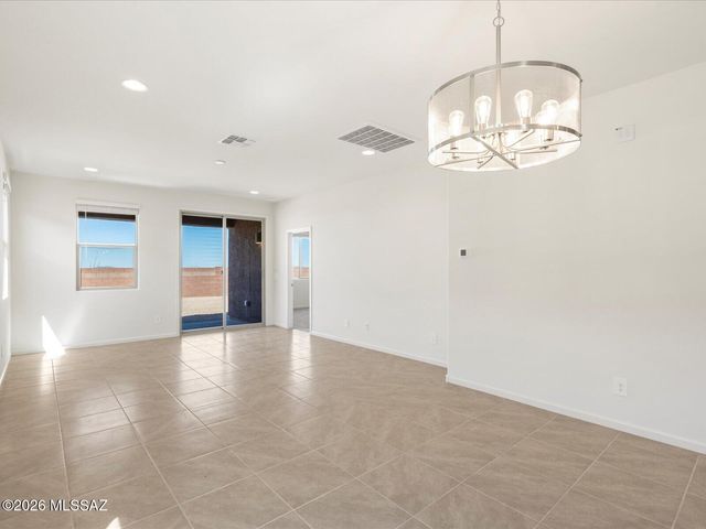 5196 W Bowen House Road, Tucson, AZ 85757
