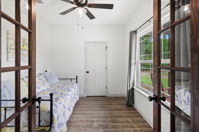 252 big horse Drive, Waynesville, GA 31566