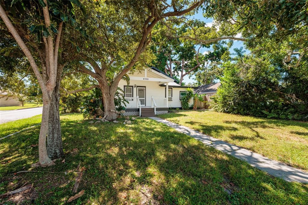 4300 14TH AVENUE N, St Petersburg, FL 33713