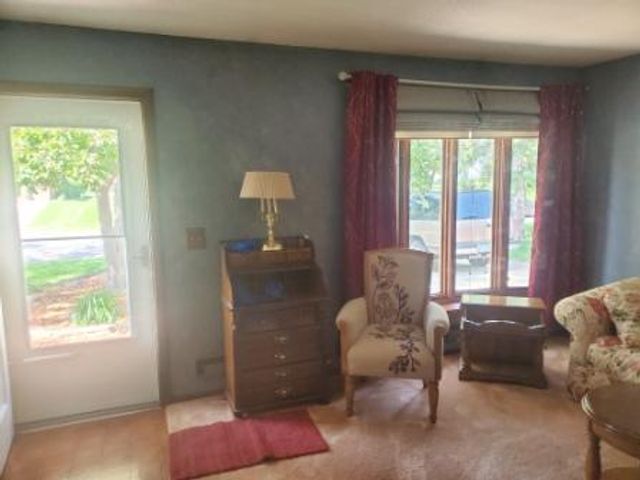 8515 85th Street S, Cottage Grove, MN 55016