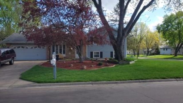 8515 85th Street S, Cottage Grove, MN 55016