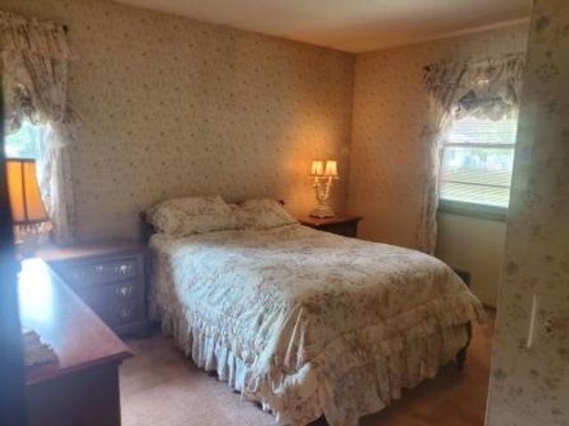 8515 85th Street S, Cottage Grove, MN 55016