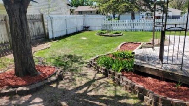8515 85th Street S, Cottage Grove, MN 55016