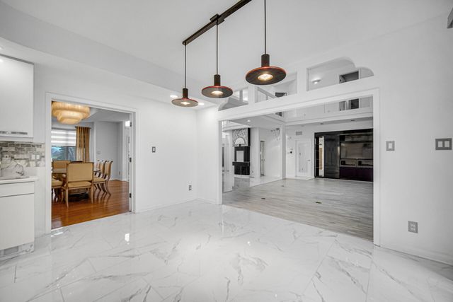 1141 Portmarnock Court, Dyer, IN 46311