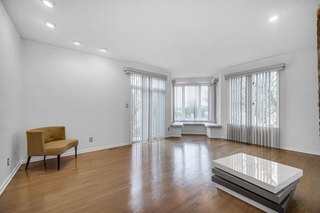 1141 Portmarnock Court, Dyer, IN 46311