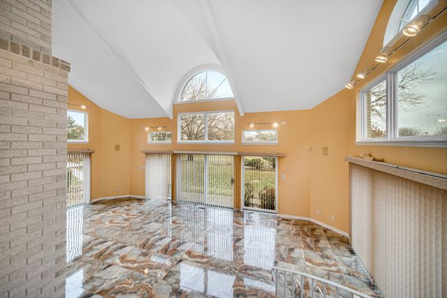 1141 Portmarnock Court, Dyer, IN 46311