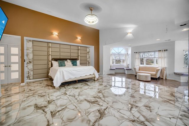 1141 Portmarnock Court, Dyer, IN 46311