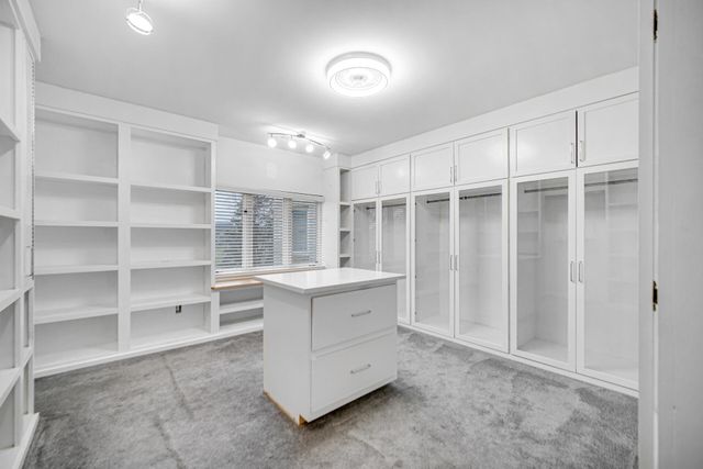 1141 Portmarnock Court, Dyer, IN 46311