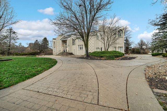 1141 Portmarnock Court, Dyer, IN 46311