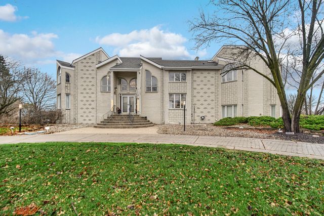1141 Portmarnock Court, Dyer, IN 46311
