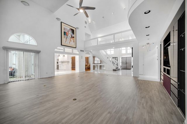 1141 Portmarnock Court, Dyer, IN 46311