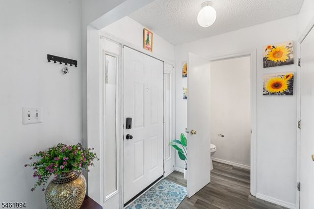 3804 Graham Ct, Bridgewater Twp., NJ 08807