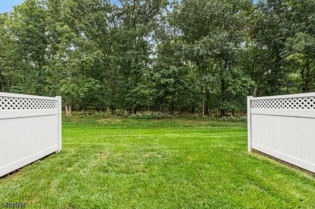 3804 Graham Ct, Bridgewater Twp., NJ 08807