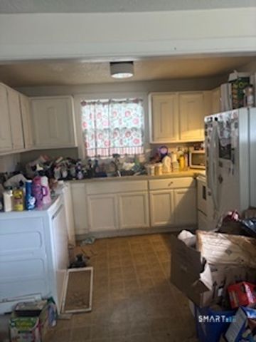 309-311 Asylum Street, Norwich, CT 06360
