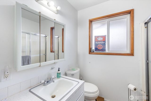 405 Redpath Street, Kelso, WA 98626
