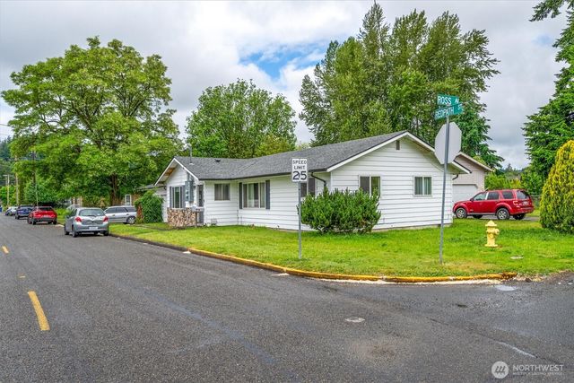 405 Redpath Street, Kelso, WA 98626