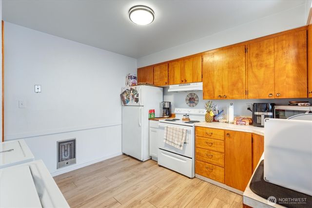 405 Redpath Street, Kelso, WA 98626