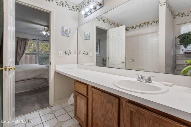 1931 HUNTERS TRACE Circle, Middleburg, FL 32068