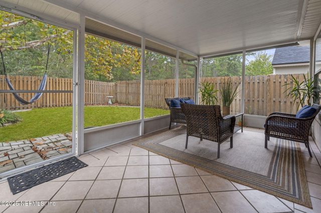 1931 HUNTERS TRACE Circle, Middleburg, FL 32068