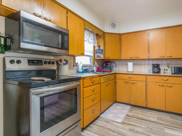 415 E Hawthorne Street, Albert Lea, MN 56007