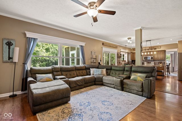 2928 Curry Lane, Carmel, IN 46033