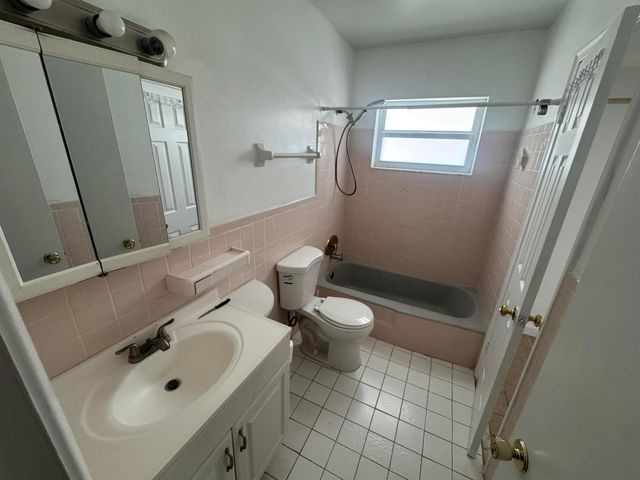 3300 NE 10th Terrace 53, Pompano Beach, FL 33064