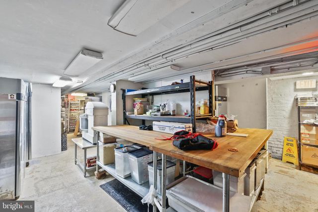 705 8TH ST SE, Washington, DC 20003