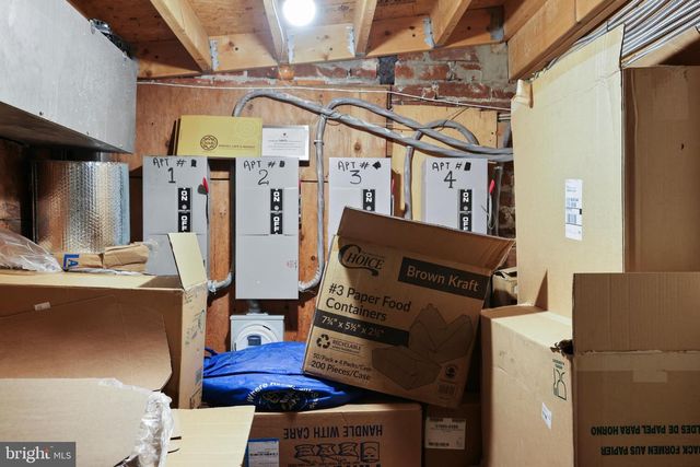 705 8TH ST SE, Washington, DC 20003