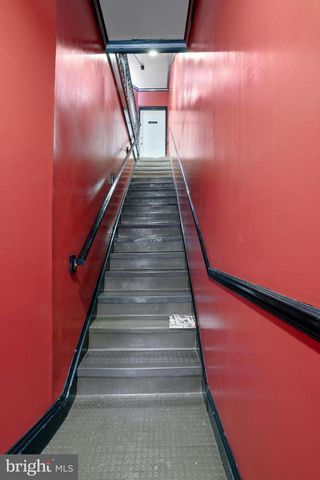 705 8TH ST SE, Washington, DC 20003