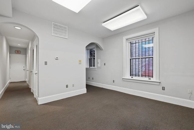 705 8TH ST SE, Washington, DC 20003