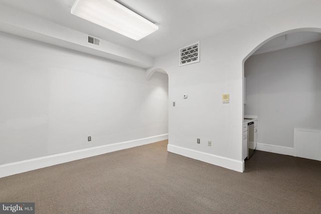 705 8TH ST SE, Washington, DC 20003