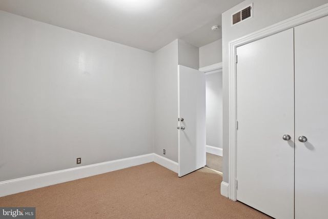 705 8TH ST SE, Washington, DC 20003