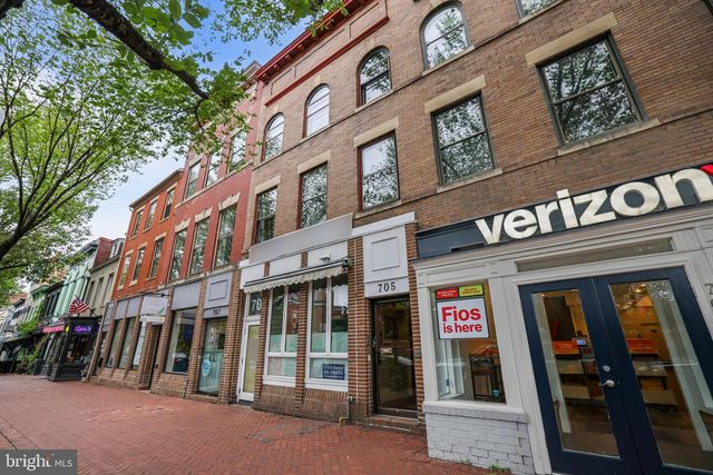 705 8TH ST SE, Washington, DC 20003