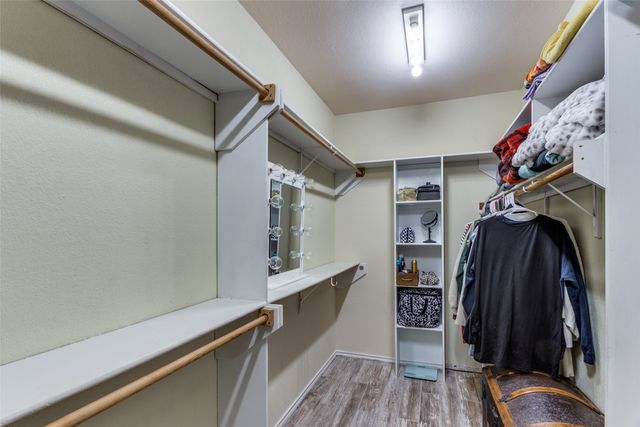 412 Paradise Canyon Circle, Paradise, TX 76073