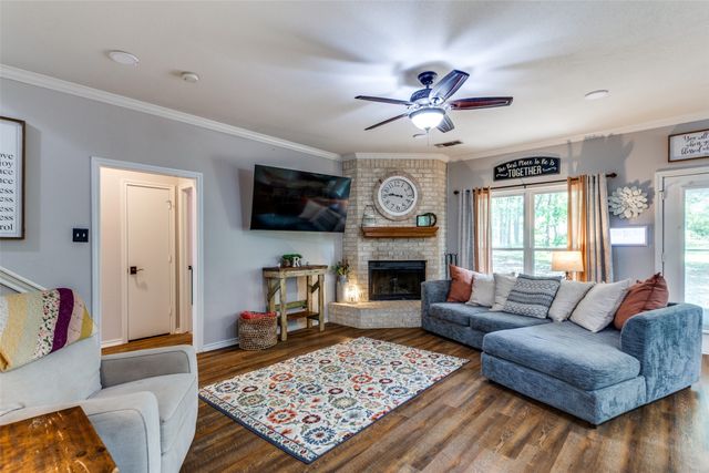 412 Paradise Canyon Circle, Paradise, TX 76073