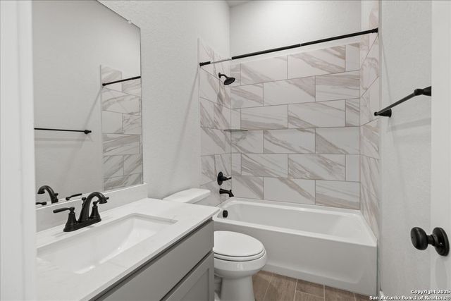 1322 Red Fox, New Braunfels, TX 78132