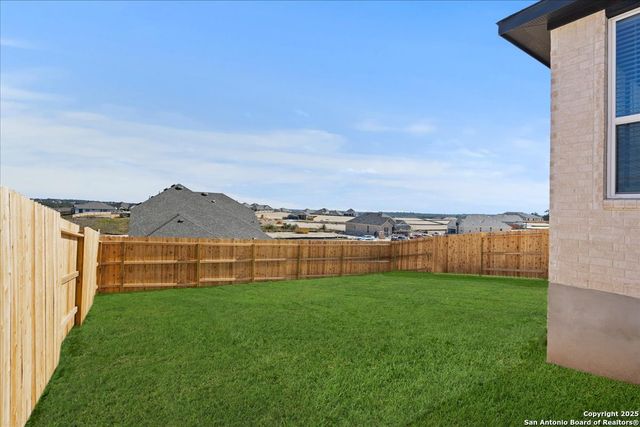 1322 Red Fox, New Braunfels, TX 78132