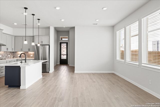 1322 Red Fox, New Braunfels, TX 78132