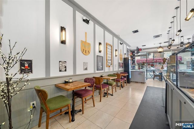 611 Anderson Avenue, Cliffside Park, NJ 07010