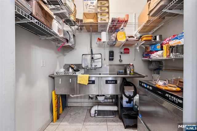 611 Anderson Avenue, Cliffside Park, NJ 07010