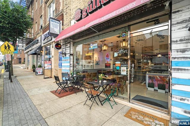 611 Anderson Avenue, Cliffside Park, NJ 07010