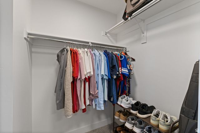 1592 W PARKVIEW DR, Syracuse, UT 84075