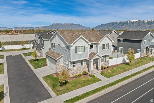 1592 W PARKVIEW DR, Syracuse, UT 84075