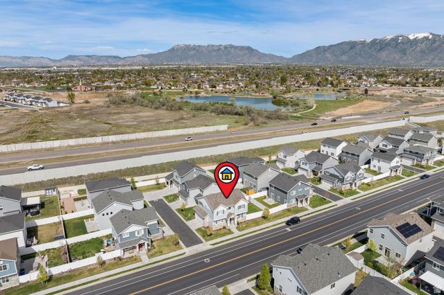 1592 W PARKVIEW DR, Syracuse, UT 84075