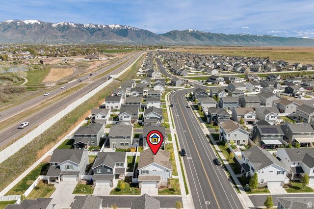 1592 W PARKVIEW DR, Syracuse, UT 84075