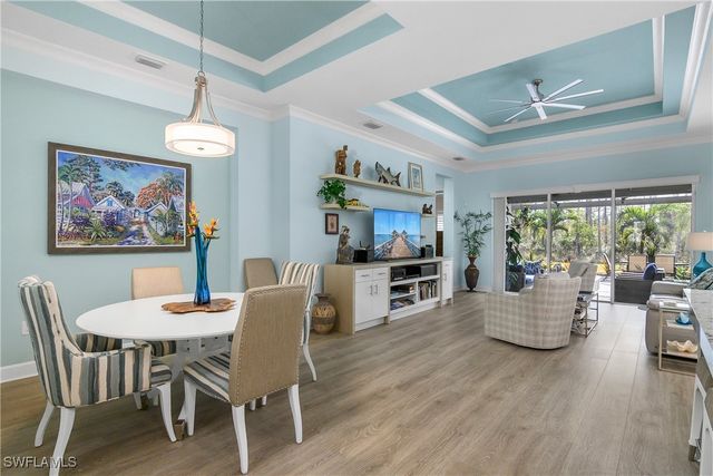 6303 Antigua WAY, Naples, FL 34113