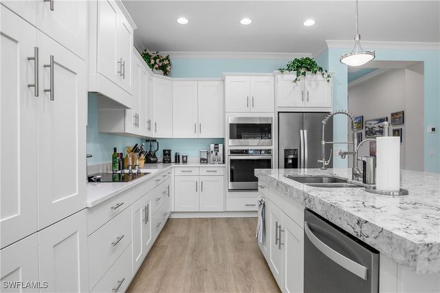 6303 Antigua WAY, Naples, FL 34113