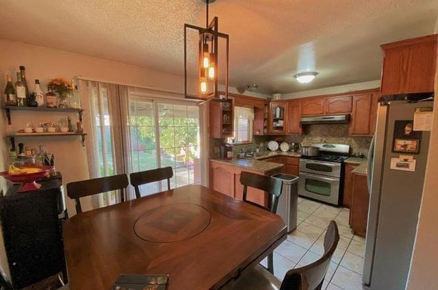 1510 W Thomas Avenue, Fresno, CA 93728